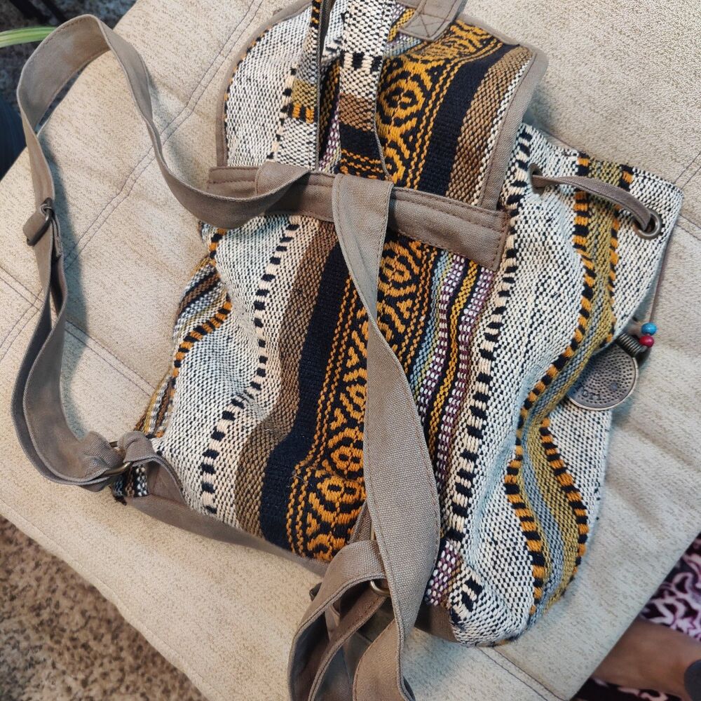 Bohemian Striped Backpack Catori - Picture 7 of 8
